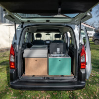 mini van transformada Nissan NV200 Furgoneta