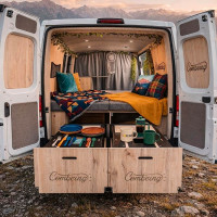 transforma&ccedil;&atilde;o de furg&atilde;o em autocaravana sem perfura&ccedil;&atilde;o