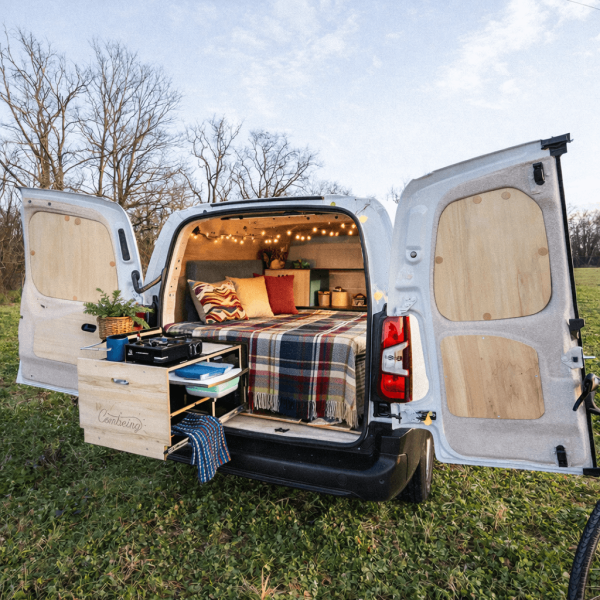 transforma&ccedil;&atilde;o de pequeno utilit&aacute;rio em van camperizada